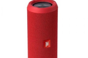 JBL音响Flip3的功能与性能全面评测（揭秘JBLFlip3的高音质、防水设计和便携性能）