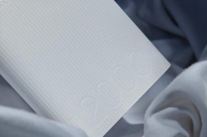 一加充电宝的性能及使用体验（便携高效的一加充电宝，绝佳伴侣）
